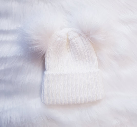 Little Chick White Ribbed Fur Double Pom Hat