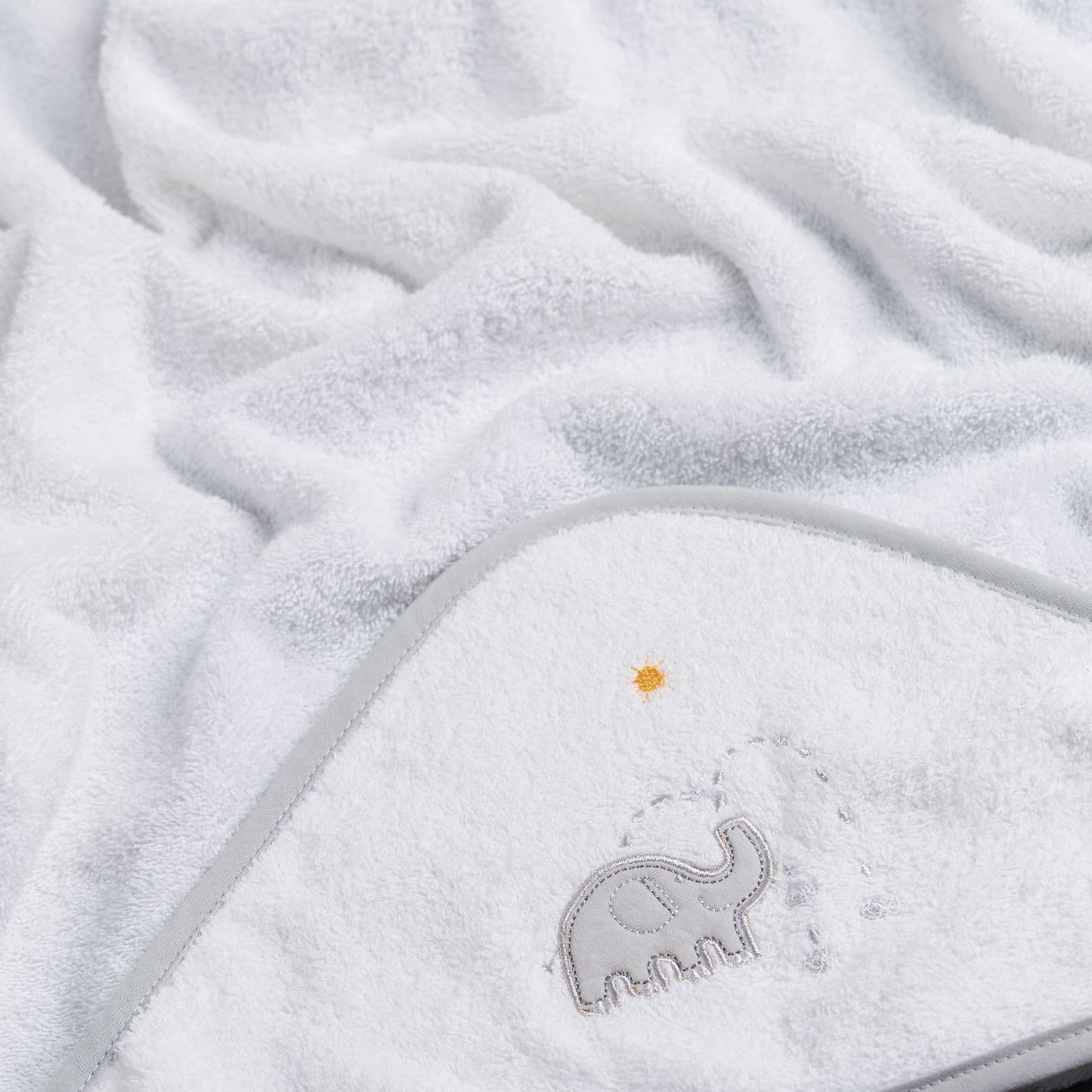 Dandelion Elephant Hooded Baby Towel